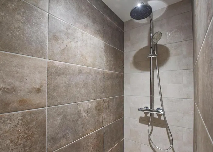 Gorgeous In Hébergement de vacances Esquay-sur-Seulles